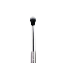 Load image into Gallery viewer, Esum V33 Medium Domed Eye Contour Brush
